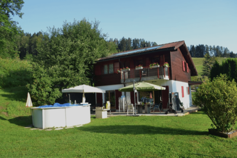 vue sur les Préalpes lieu calme résidence les papaillons Gruyere Fribourg Suisse